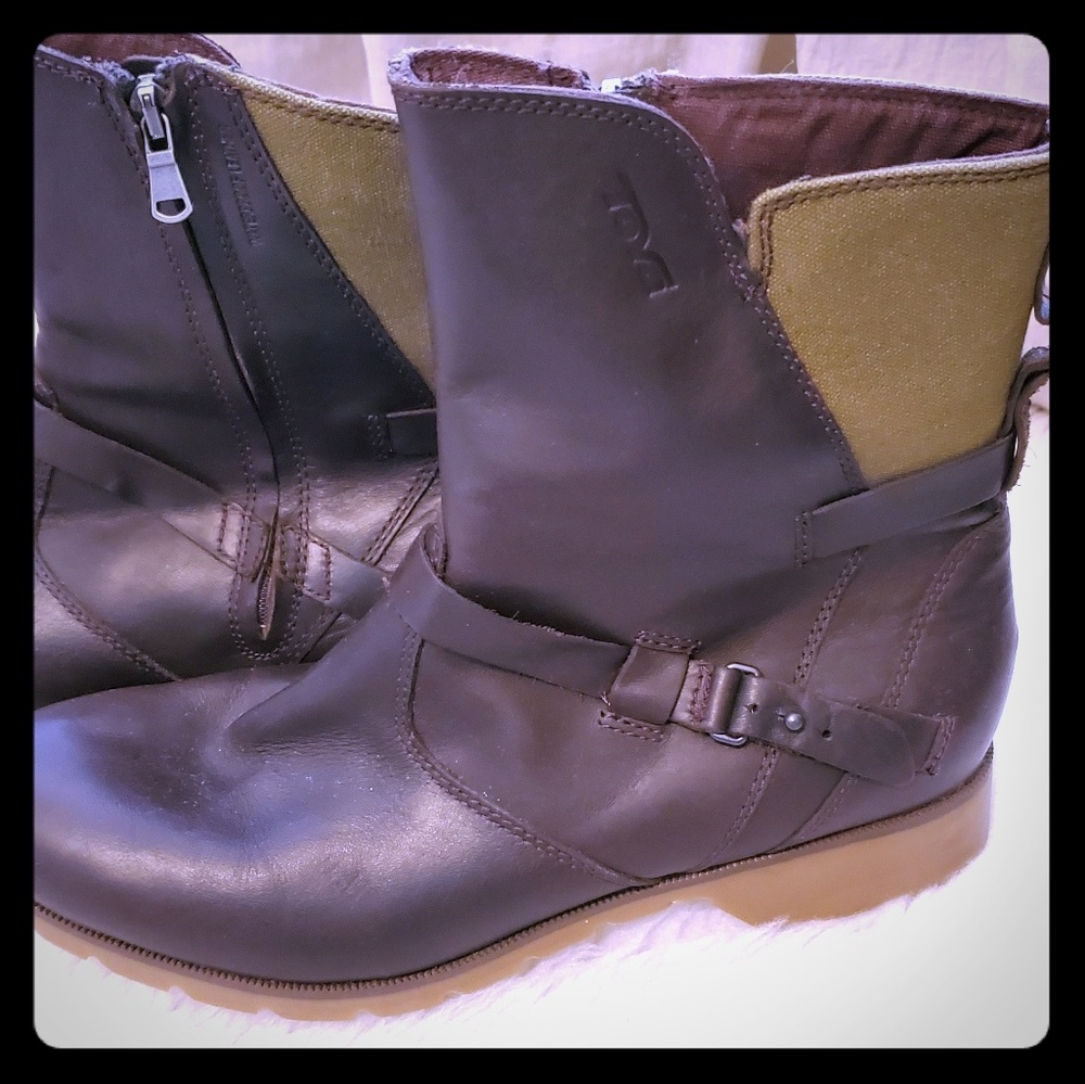 Teva Boots